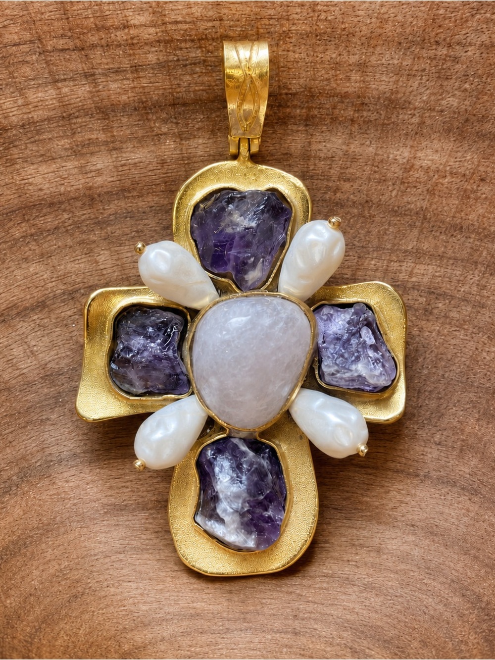 Custom cross